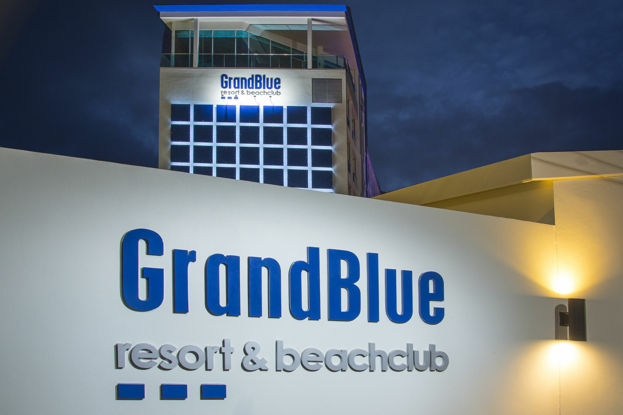 Grandblue Resort & Beachclub Mae Phim Eksteriør bilde